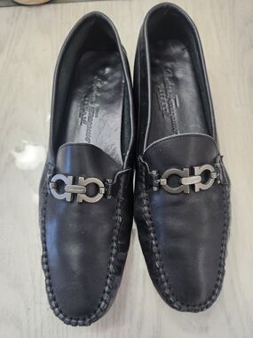 Salvatore Ferragamo Womens Black Leather Gancini Bit Loafers- 11 B
